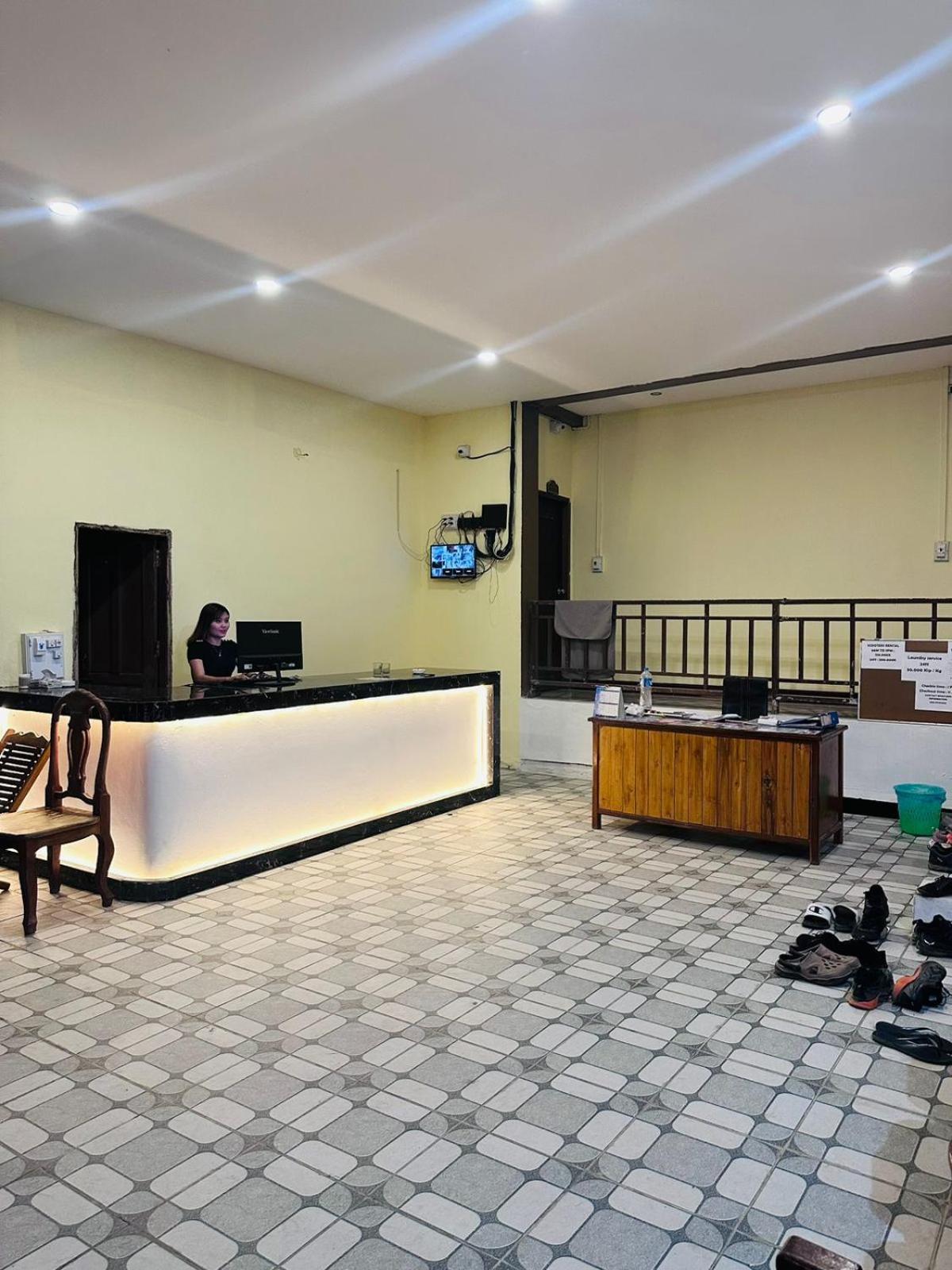 Vang Vieng Global Hostel Exterior photo